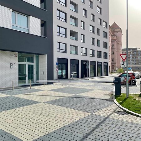 Explore Pressburg Exterior foto